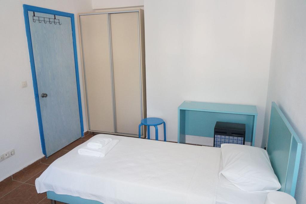 Esmana Hotel Bitez Bilik gambar